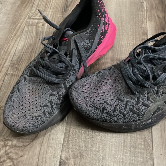 ASICS lightweight knit shoes - Picture 4 of 8